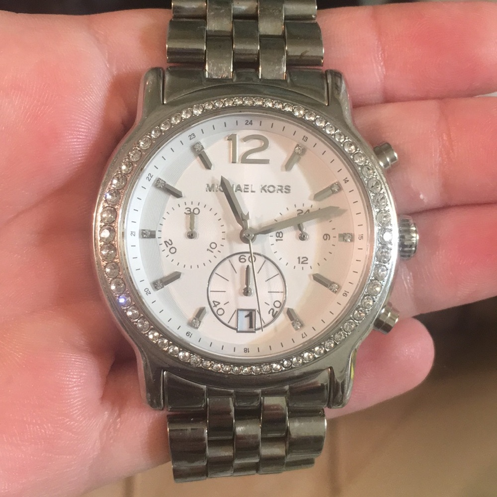 Micheal Kors Silver watch!!! Worn 3 times only